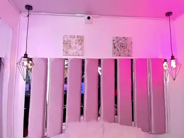 Stripchat Sex Cam of katia_ws