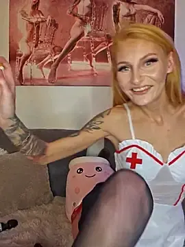 Stripchat Live Sex Cam of LessiaMia