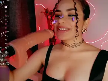 Stripchat Free Live Porn of Queen_Deepthroat