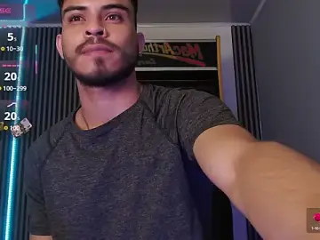 Stripchat Live Sex Cam of Bastian_MCcormick