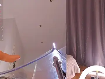 Stripchat Live Sex Cam of Eva_Bailey_