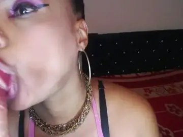 Stripchat Best live sex cam show of pamela_guzmaan