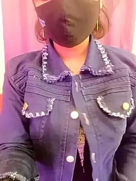 Stripchat Free Live Porn of menaxi-baby7