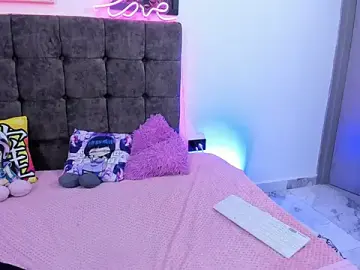 Stripchat Free Porn Cam of Elyssa_Monroe