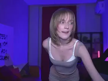 Stripchat Live Sex Cam of KiraMontoya