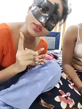 Stripchat Nude Webcam of CallmeMEOWW