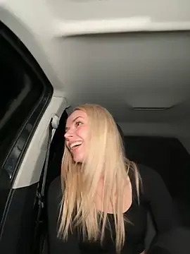 Stripchat Free Porn Cam of HopeHeaven