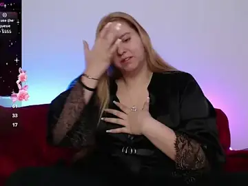 Stripchat Free Live Porn of Mia_lou05