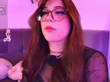 Stripchat Adult Video Chat of Yuri_Stars