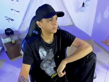 Stripchat Adult Video Chat of Brand_habes