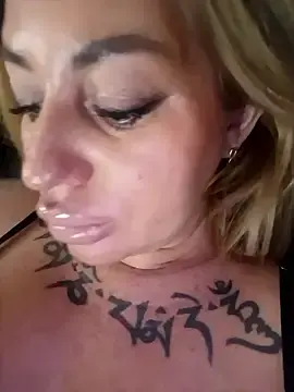 Stripchat Free Porn Cam of MiaMooly