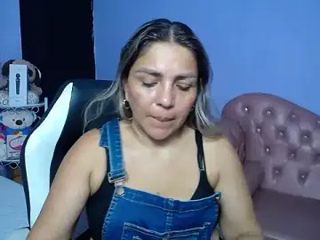 Stripchat Adult Webcams of cum_bigass