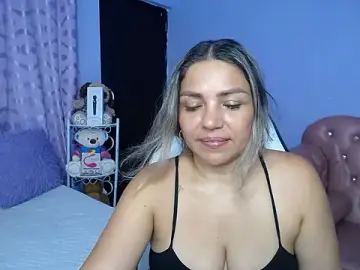 Stripchat Best live sex cam show of cum_bigass