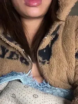 Stripchat Sex Cam of hello-cute