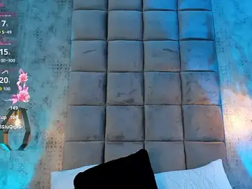 Stripchat Best live sex cam show of Sky_Junne