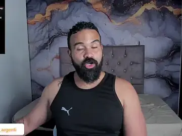 Stripchat Live Sex Cam of Drako_Argentii