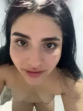 Stripchat Free Live Porn of pareja_curiosa19