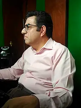 Stripchat Free Live Porn of FernandoReuterG