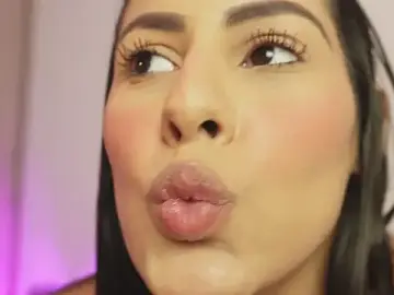 Stripchat Watch Live Sex Cams of vicky_rachell