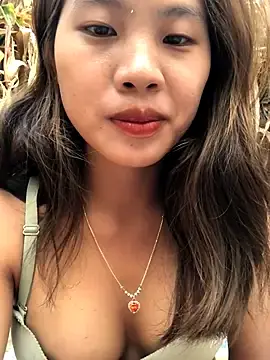 Stripchat Free Porn Cam of namicute