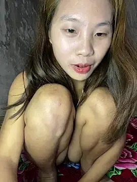 Stripchat Live Sex Cam of namicute