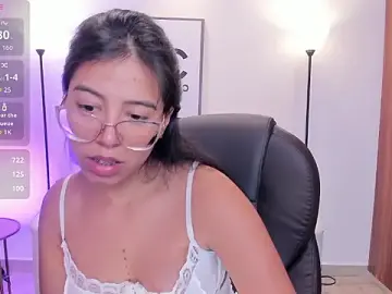 raven_stonee from stripchat