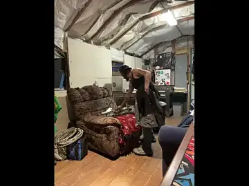 Stripchat Sex Cam of CloudDadddyyy420