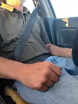 FloppyPickle4u from stripchat