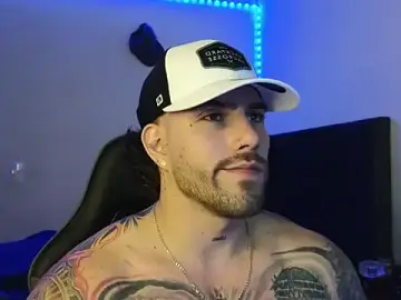 Stripchat Watch Live Sex Cams of Ades_Lowe