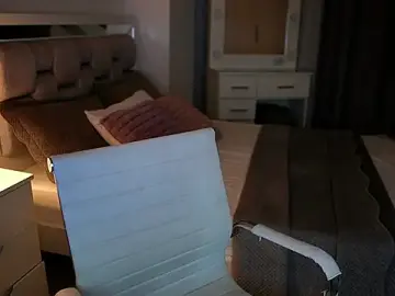 Camilaa_bueno from stripchat