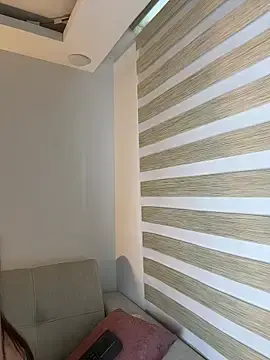 Stripchat Live Sex Cam of Zendaa_