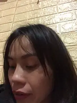 Stripchat Free Porn Cam of Sarahkiu