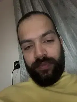 Stripchat Sex Cam of Arsh_Loves_Luv