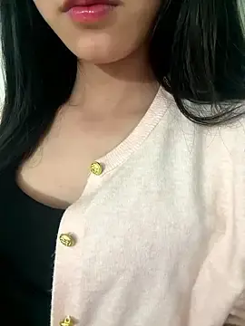 Stripchat Watch Live Sex Cams of Desi_sara