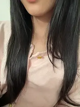 Stripchat Free Live Porn of Desi_sara