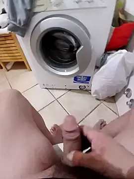 Stripchat Live Sex Cam of 74bob