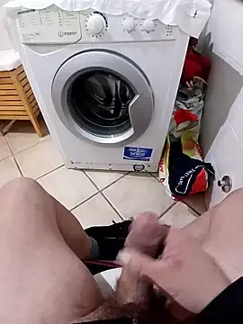 Stripchat Sex Cam of 74bob