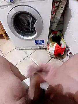 Stripchat Nude Webcam of 74bob