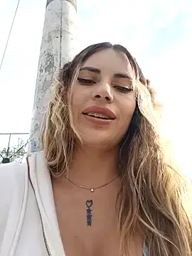 Stripchat Sex Cam of Cata_city1106