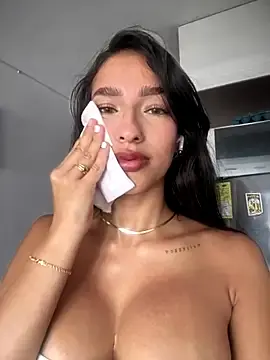 Stripchat Best Webcam of DulceLenns