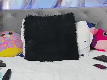 Stripchat Sex Cam of luluubloomm