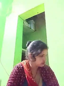 Karishma_cute from stripchat