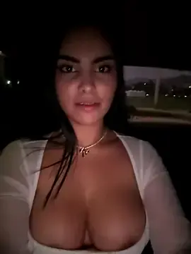 Stripchat Free Porn Cam of Maddy_Rouse_