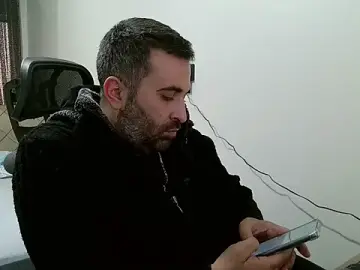 tgltplsr from stripchat