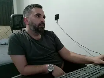 Stripchat Watch Live Sex Cams of tgltplsr