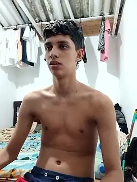 Stripchat Adult Video Chat of Alayn_sexy_ayes