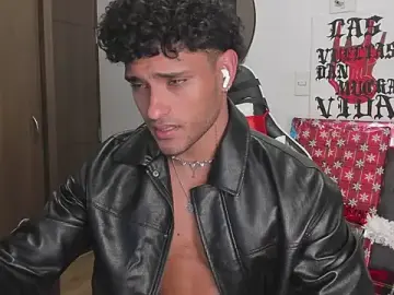 Stripchat Adult Webcams of Alessandro_Vanni