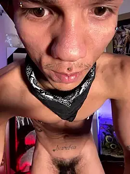Stripchat Free Porn Cam of CRAZY-BOY99