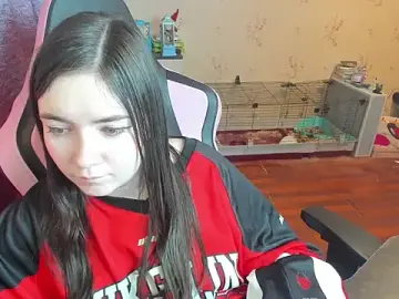 Stripchat Free Porn Cam of Crazy_forest_fairy