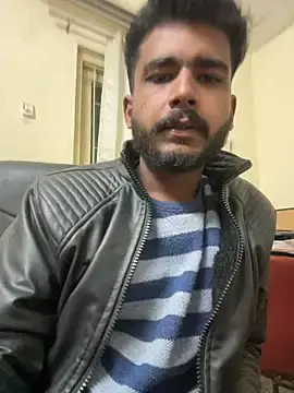 Stripchat Sex Cam of Indianbbc4u@xh